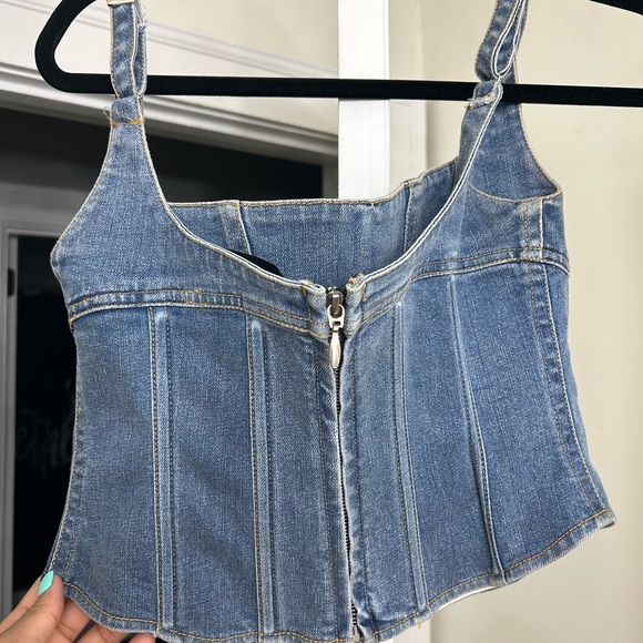 Mugler illusion corset top.. has a really small hole in mesh can be fixed - Picture 3 of 5